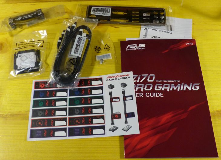 ASUS Z170 Pro Gaming Motherboard Unboxing